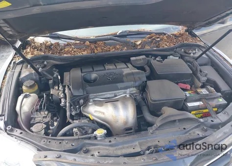 2011 Toyota Camry from USA, damaged, VIN 4T1BF3EKXBU698692